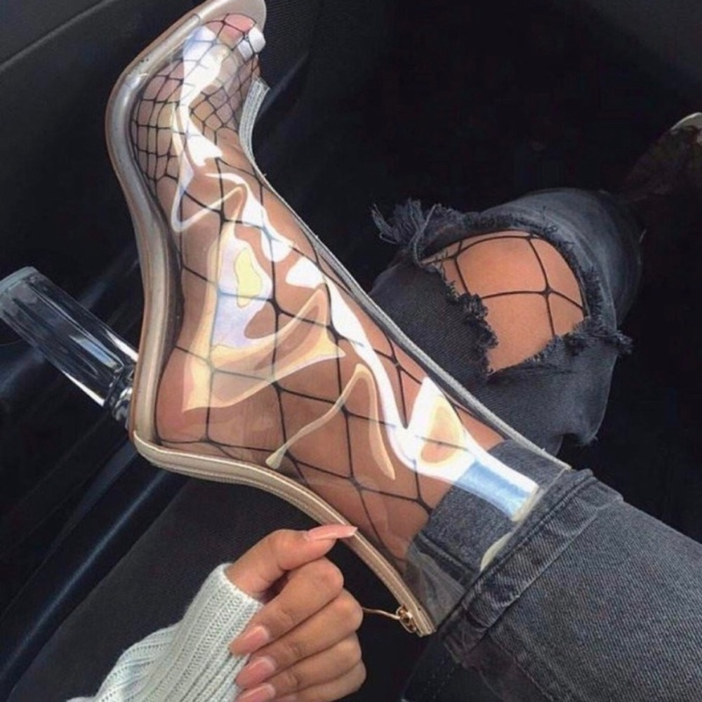 Clear Lucid Boot